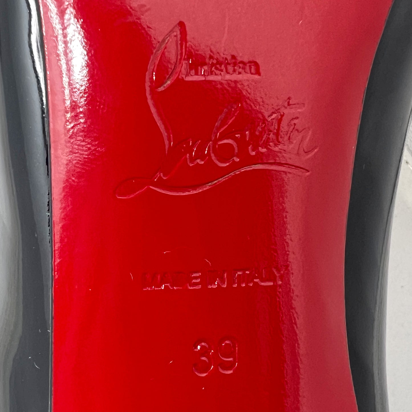 Christian Louboutin Pigalle Follies Black Patent Leather Pumps Size EU 39